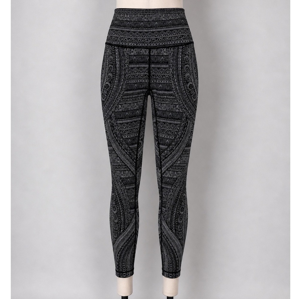Lululemon Wunder Under High Rise Leggings‎ Black White Entwined W5AQOST Size 6